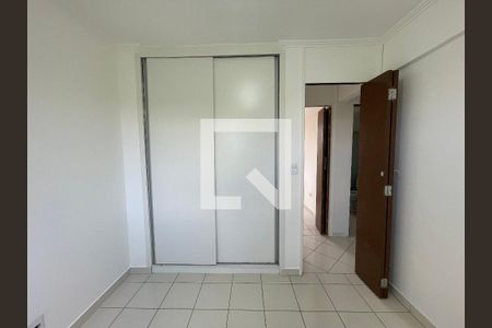 Quarto 1 de apartamento para alugar com 3 quartos, 69m² em Rio Pequeno, São Paulo