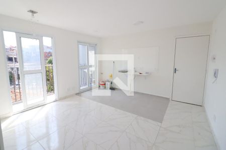 Sala/Cozinha de apartamento para alugar com 1 quarto, 33m² em Novo Osasco, Osasco