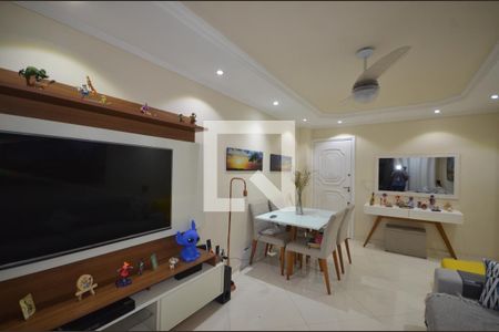 Sala de apartamento para alugar com 2 quartos, 100m² em Vila Valqueire, Rio de Janeiro