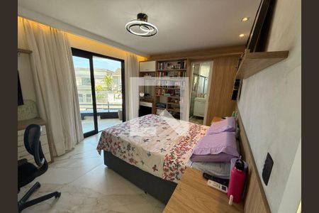 Casa à venda com 3 quartos, 209m² em Camboinhas, Niterói