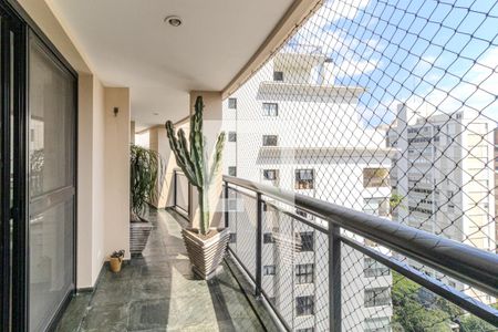 Varanda de apartamento à venda com 4 quartos, 212m² em Consolação, São Paulo