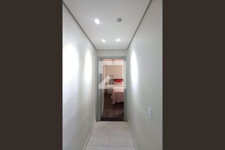 Corredor  de apartamento à venda com 2 quartos, 50m² em Jardim Marcia, Campinas