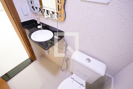 Lavabo de apartamento para alugar com 3 quartos, 110m² em Castelo, Belo Horizonte