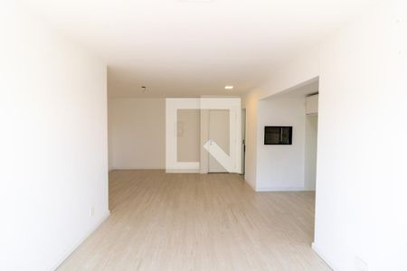 Sala de apartamento para alugar com 3 quartos, 85m² em Cristal, Porto Alegre