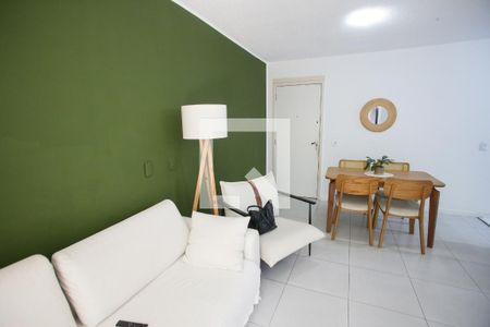 Sala de apartamento à venda com 2 quartos, 55m² em Taquara, Rio de Janeiro