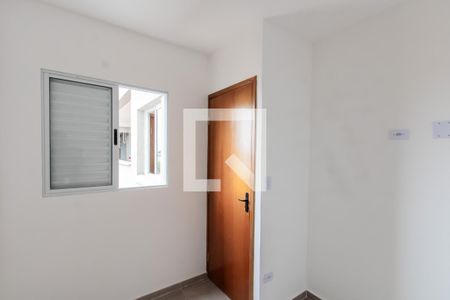 Quarto 1 de apartamento para alugar com 2 quartos, 48m² em Vila Nhocuné, São Paulo