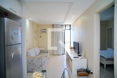 Sala/Cozinha de apartamento para alugar com 1 quarto, 52m² em Icaraí, Niterói