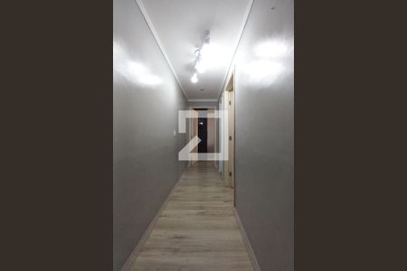 Corredor  de apartamento à venda com 2 quartos, 50m² em Vila Mimosa, Campinas