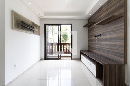 Sala de apartamento para alugar com 2 quartos, 65m² em Jardim Santa Emilia, São Paulo