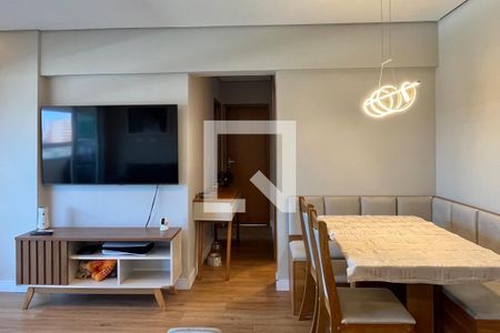 Sala de apartamento para alugar com 2 quartos, 65m² em Macuco, Santos