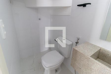 Lavabo de casa de condomínio para alugar com 3 quartos, 300m² em Santa Felicidade, Curitiba