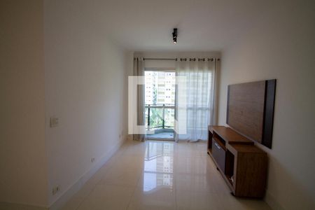 Sala / Sala de Jantar de apartamento para alugar com 1 quarto, 52m² em Campo Belo, São Paulo