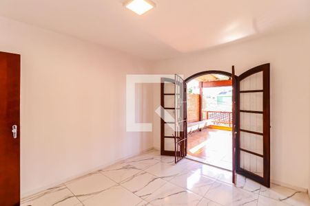 Casa para alugar com 3 quartos, 110m² em Vila Lageado, São Paulo