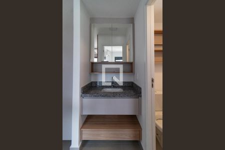 Banheiro de apartamento para alugar com 1 quarto, 29m² em Barra Funda, São Paulo