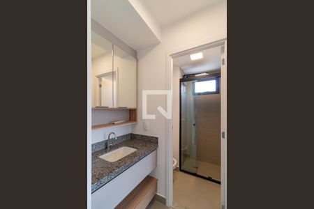 Banheiro de apartamento para alugar com 1 quarto, 29m² em Barra Funda, São Paulo