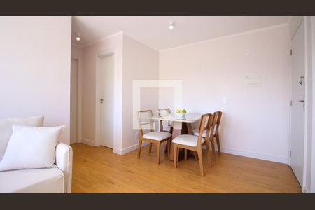 Sala/Cozinha de apartamento à venda com 2 quartos, 38m² em Parque da Vila Prudente, São Paulo