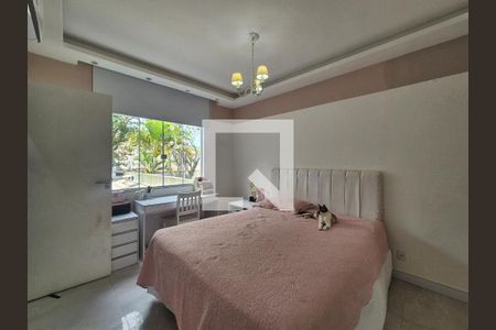 Suíte 1 de casa de condomínio para alugar com 4 quartos, 350m² em Recreio dos Bandeirantes, Rio de Janeiro