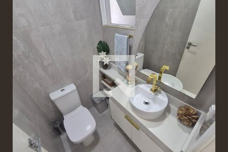 Lavabo  de casa de condomínio para alugar com 4 quartos, 350m² em Recreio dos Bandeirantes, Rio de Janeiro