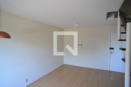 Sala de apartamento para alugar com 2 quartos, 64m² em Barra da Tijuca, Rio de Janeiro