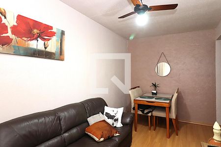 Sala de apartamento à venda com 2 quartos, 59m² em Jardim Sabará, Porto Alegre