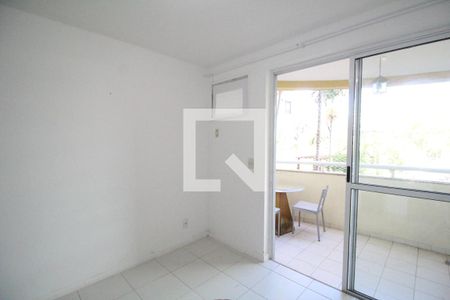 Sala de apartamento para alugar com 1 quarto, 52m² em Barra da Tijuca, Rio de Janeiro