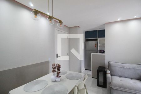 Sala de apartamento para alugar com 2 quartos, 43m² em Curicica, Rio de Janeiro