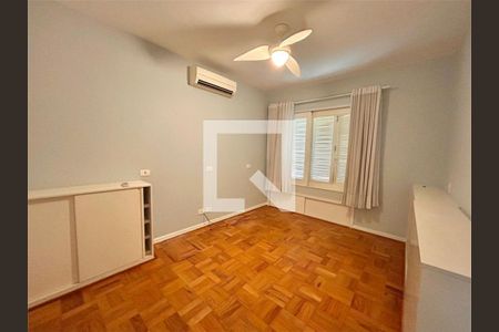 Casa à venda com 4 quartos, 525m² em Granja Julieta, São Paulo