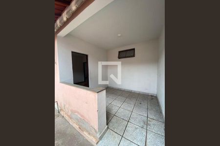 Casa à venda com 5 quartos, 313m² em Palmeiras, Belo Horizonte