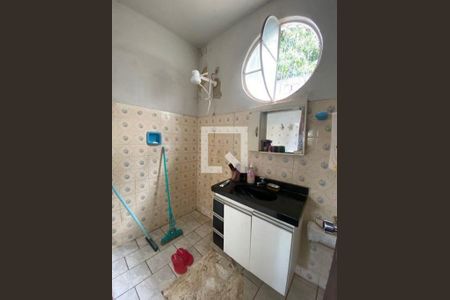 Casa à venda com 5 quartos, 313m² em Palmeiras, Belo Horizonte