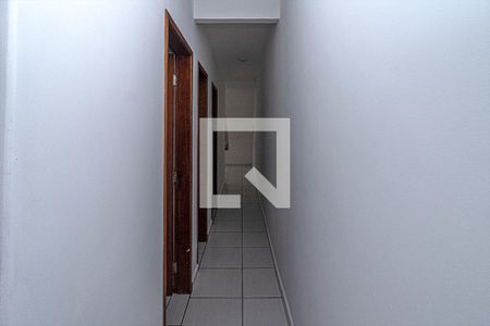 corredor para os cômodos_2 de casa para alugar com 3 quartos, 150m² em Sacomã, São Paulo