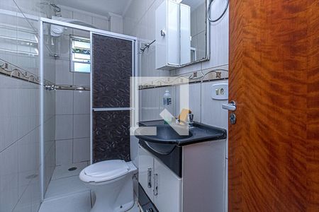 banheiro social_1 de casa para alugar com 3 quartos, 150m² em Sacomã, São Paulo