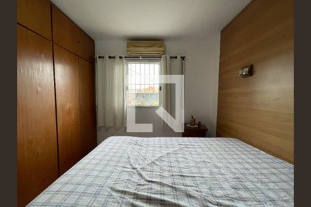 Quarto 1 de casa à venda com 2 quartos, 140m² em Jardim Esmeralda, São Paulo