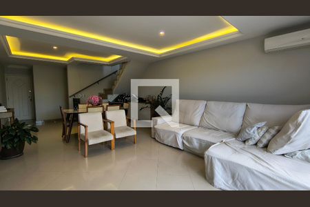 Sala de apartamento à venda com 3 quartos, 282m² em Recreio dos Bandeirantes, Rio de Janeiro