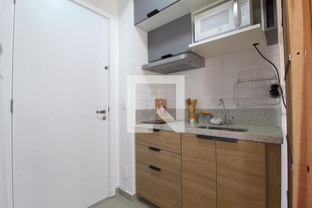 Sala/Cozinha de kitnet/studio para alugar com 1 quarto, 24m² em Vila Nova Conceição, São Paulo