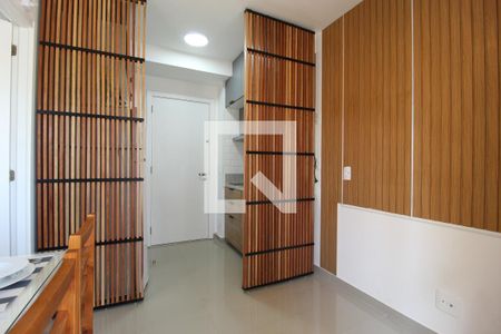 Sala/Cozinha de kitnet/studio para alugar com 1 quarto, 24m² em Vila Nova Conceição, São Paulo