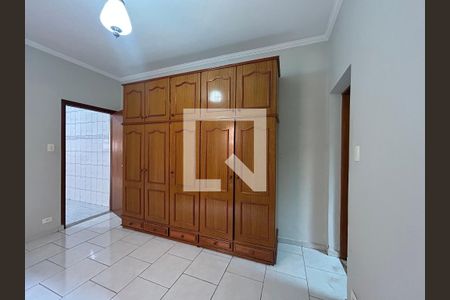 Suíte  de casa para alugar com 3 quartos, 180m² em Parque Sao Domingos, São Paulo