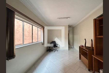 Sala de TV de casa para alugar com 3 quartos, 180m² em Parque Sao Domingos, São Paulo