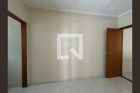 Quarto 1 de casa para alugar com 3 quartos, 180m² em Parque Sao Domingos, São Paulo