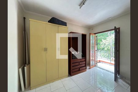 Quarto 1 de casa para alugar com 3 quartos, 180m² em Parque Sao Domingos, São Paulo