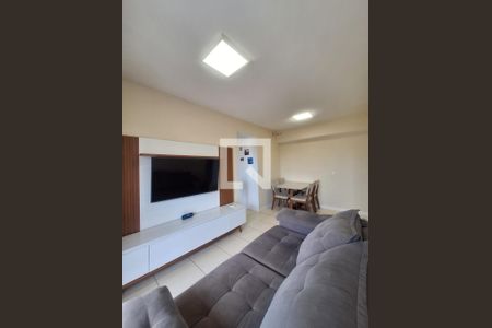 Sala de apartamento para alugar com 2 quartos, 58m² em São Francisco Xavier, Rio de Janeiro