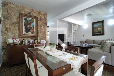 Sala de casa de condomínio à venda com 4 quartos, 235m² em Freguesia (jacarepaguá), Rio de Janeiro