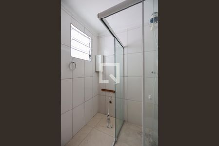 Banheiro da suíte de casa para alugar com 2 quartos, 100m² em Mandaqui, São Paulo