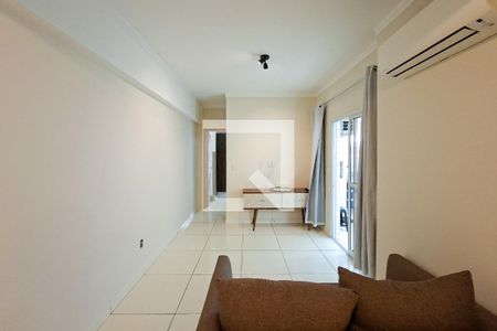 Sala de apartamento para alugar com 1 quarto, 59m² em Canto do Forte, Praia Grande
