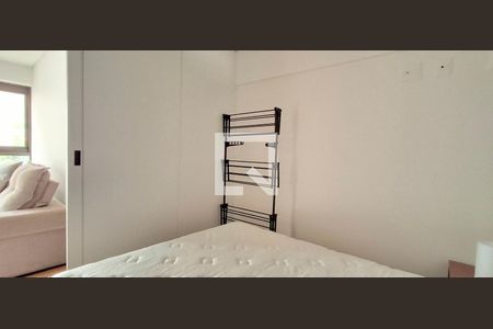 Quarto  de apartamento para alugar com 1 quarto, 60m² em Saco dos Limões, Florianópolis