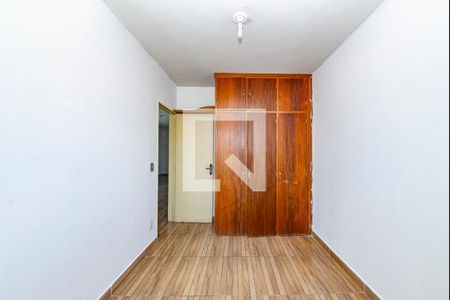 Quarto 2 de apartamento para alugar com 3 quartos, 60m² em Estoril, Belo Horizonte