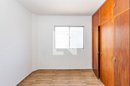 Quarto 1 de apartamento para alugar com 3 quartos, 60m² em Estoril, Belo Horizonte