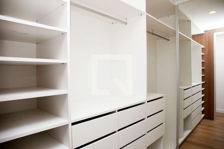 Suíte da Closet de apartamento para alugar com 2 quartos, 91m² em Independência, Porto Alegre