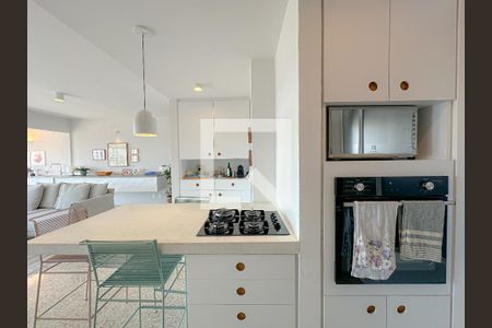 Cozinha de apartamento à venda com 2 quartos, 100m² em Alto da Lapa, São Paulo