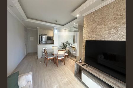 Sala de apartamento para alugar com 3 quartos, 68m² em Jardim Tupanci, Barueri