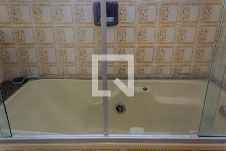 Banheiro da Suíte 1 de casa à venda com 4 quartos, 186m² em Jordanópolis, São Bernardo do Campo